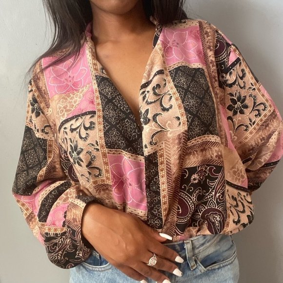 Vintage Patterned Blouse - Picture 2 of 5